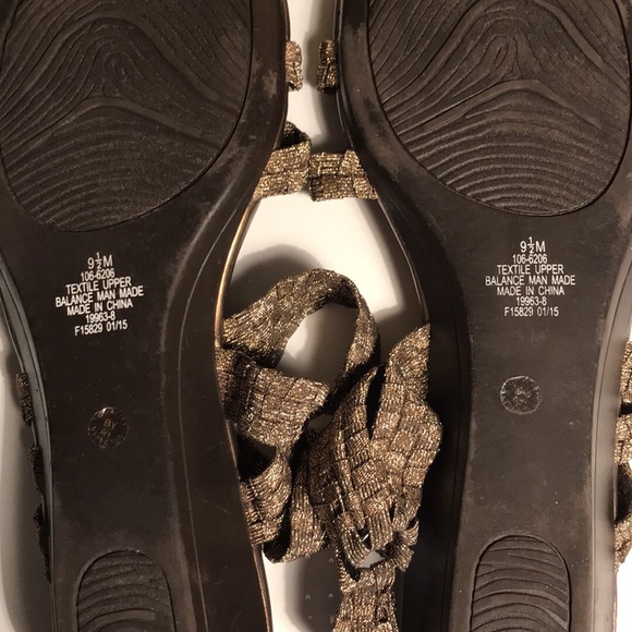 St.John’s Bay Woven Elastics Sandals 9.5 M - Picture 5 of 5